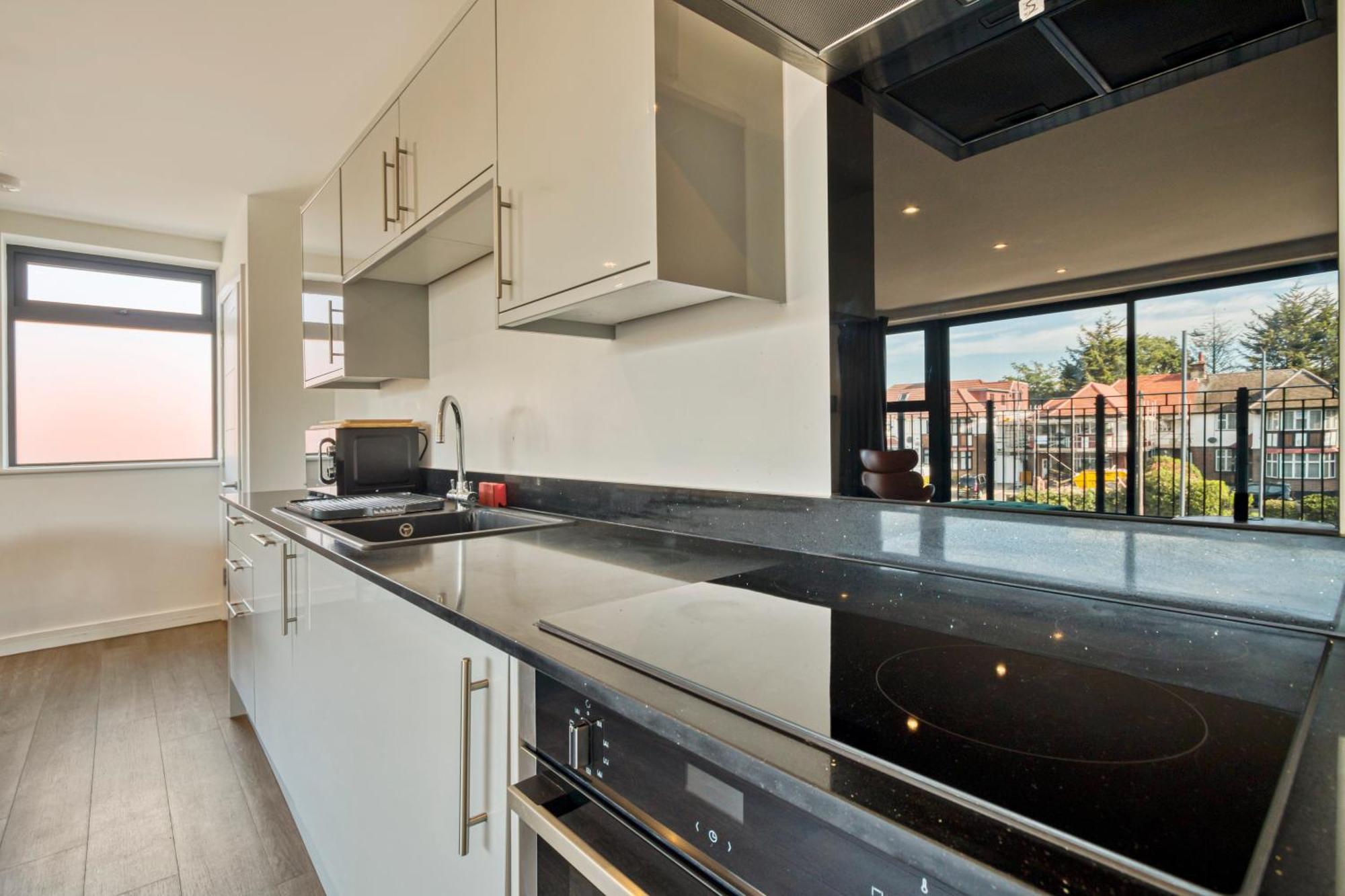 شقة Modern Penthouse In Wembley لندن المظهر الخارجي الصورة